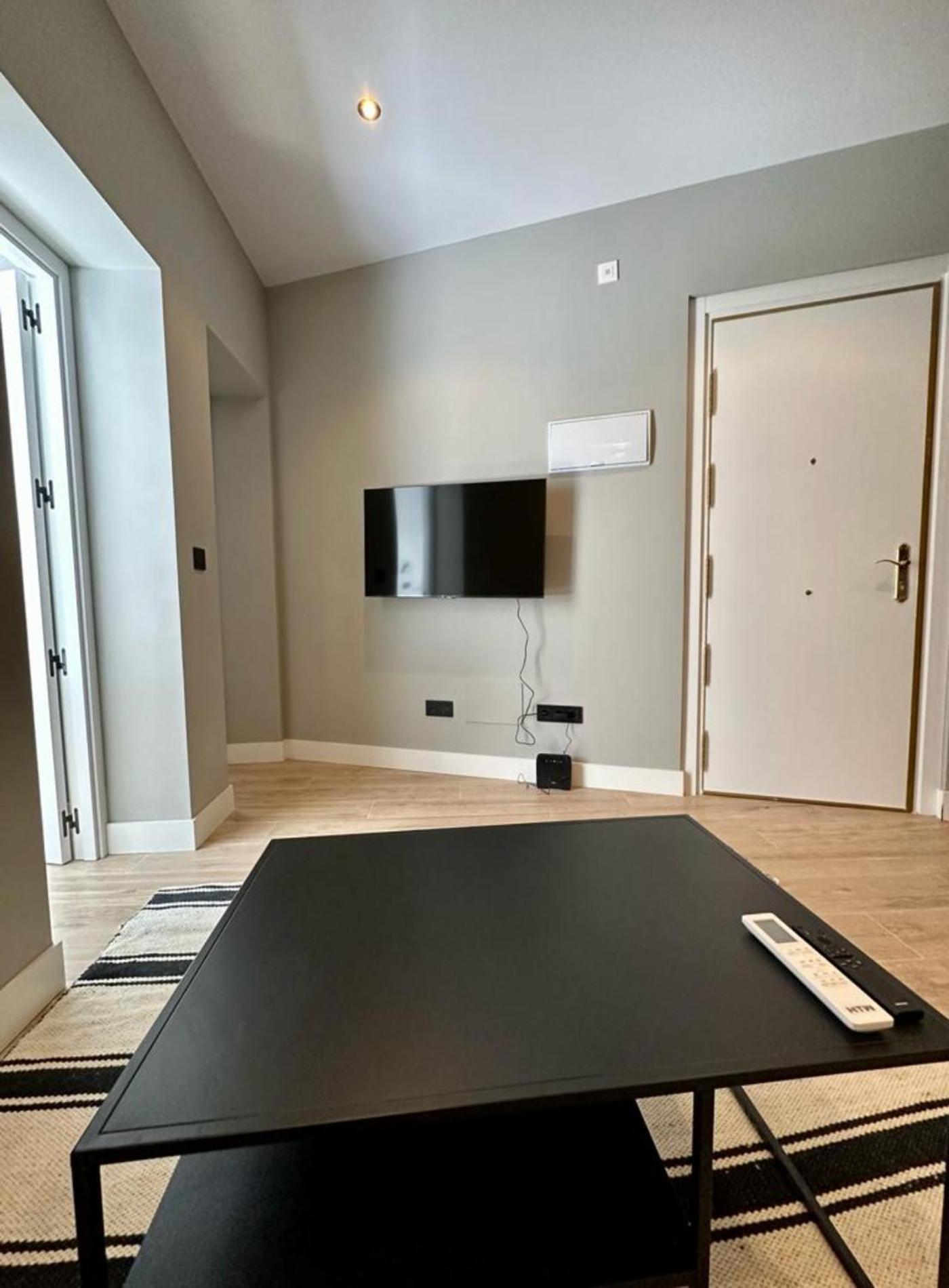 Central Apt De 2Hab Para 5Pax En Calle Silva E2 Madri Exterior foto